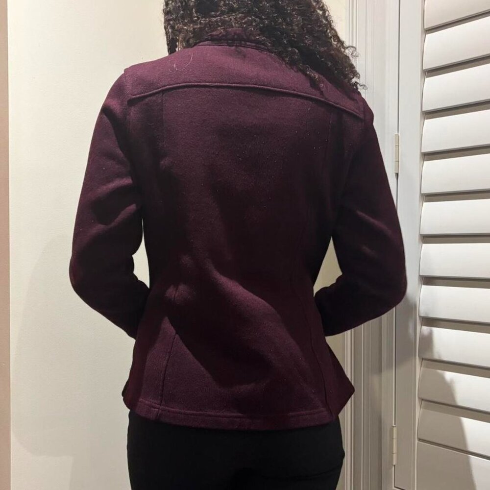 Maroon Running Jacket Size Medium - Picture 3 of 5
